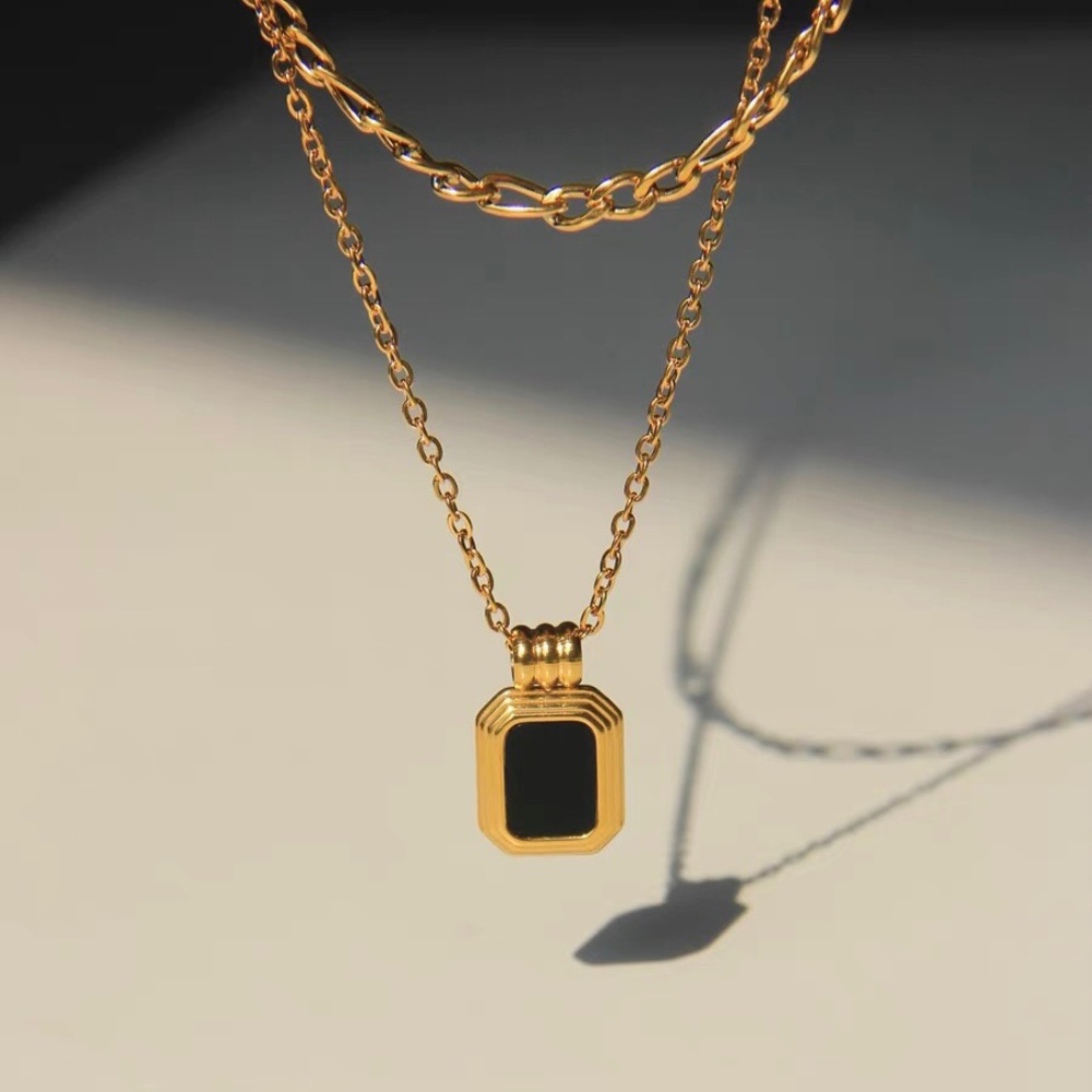 Mother of pearl pendant necklace, double layered necklace, figaro chain necklace